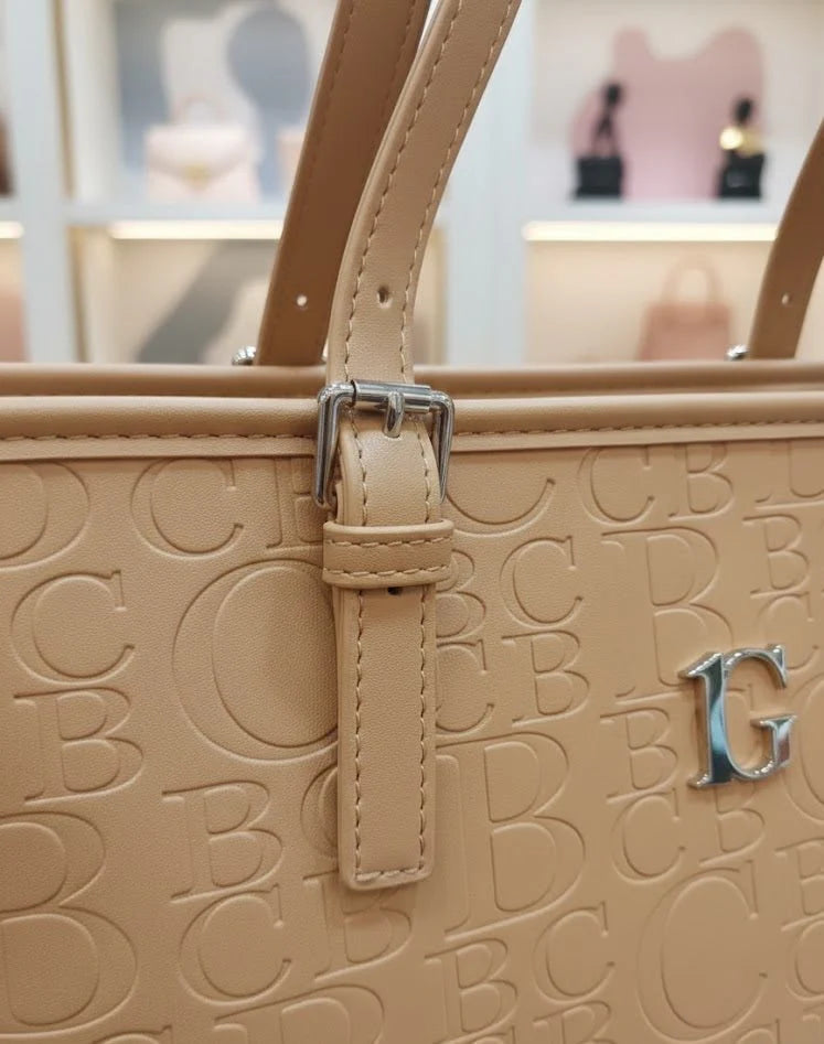 bc-monogram-structured-tote-handbag-3330242.webp