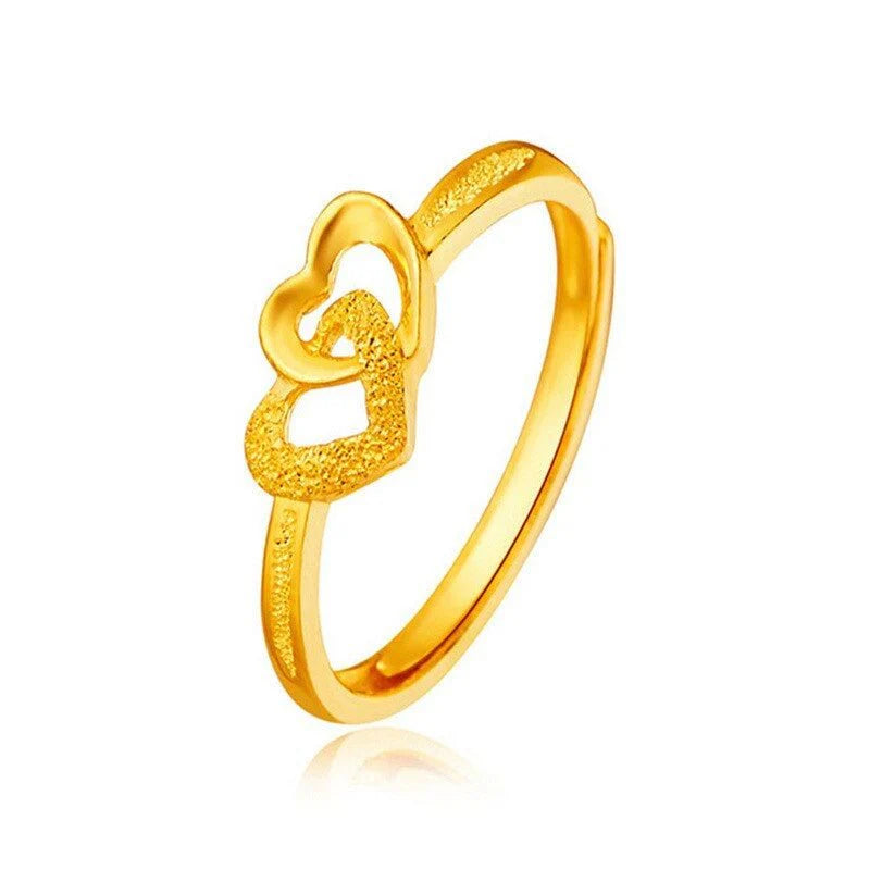 gold-plated-retro-heart-ring-7982884.webp
