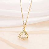Rhinestone Decor Pendant Necklace